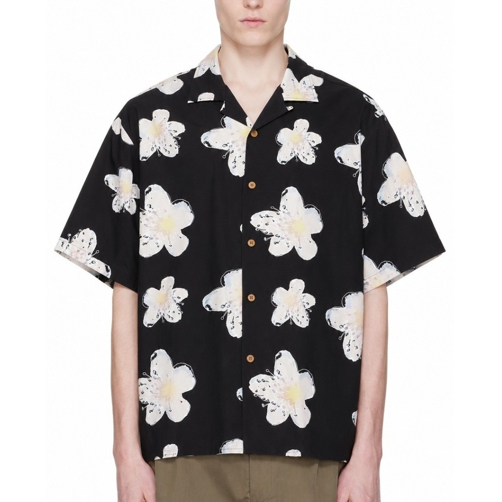 Uniqlo 100% Rayon Camp Collar Short Sleeve Shirt Men XS Black Floral Relax Fit